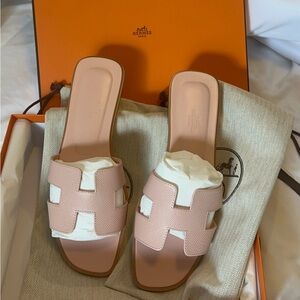 Hermes Oran Sandals 39 Rose Pale